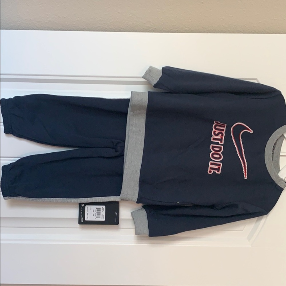 Brand New Nike for 24 month old sweat suit.